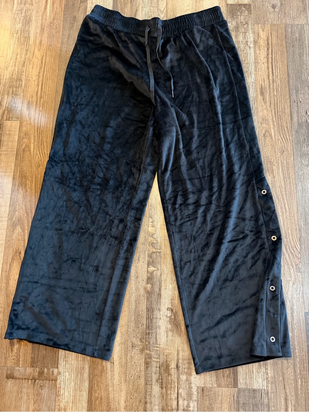 Victoria's Secret Black Velour bling Snap-Trim Boot Cut Lounge Pants Sz xl